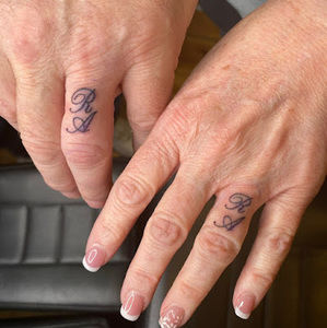 Meet your Posher, Bobby